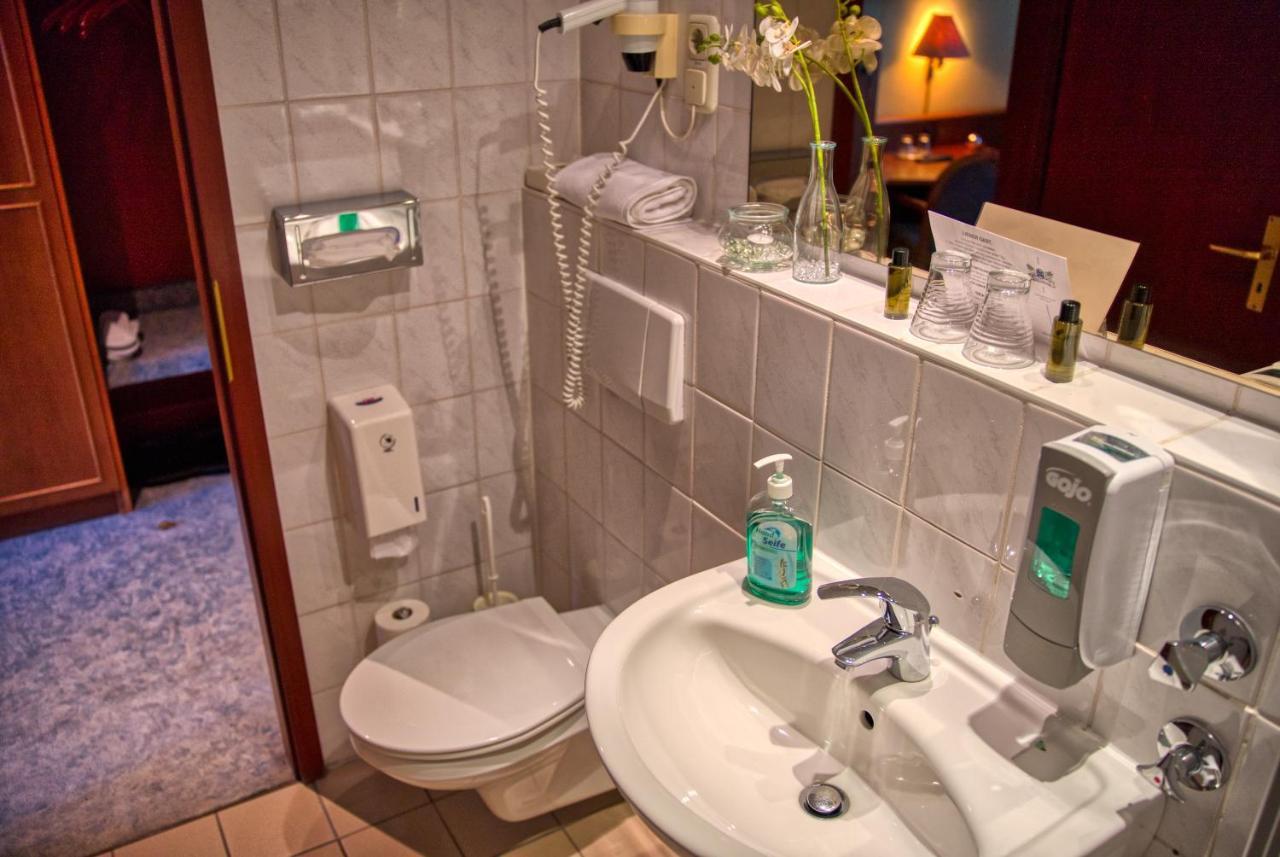 Hotel National Bad Düben Buitenkant foto