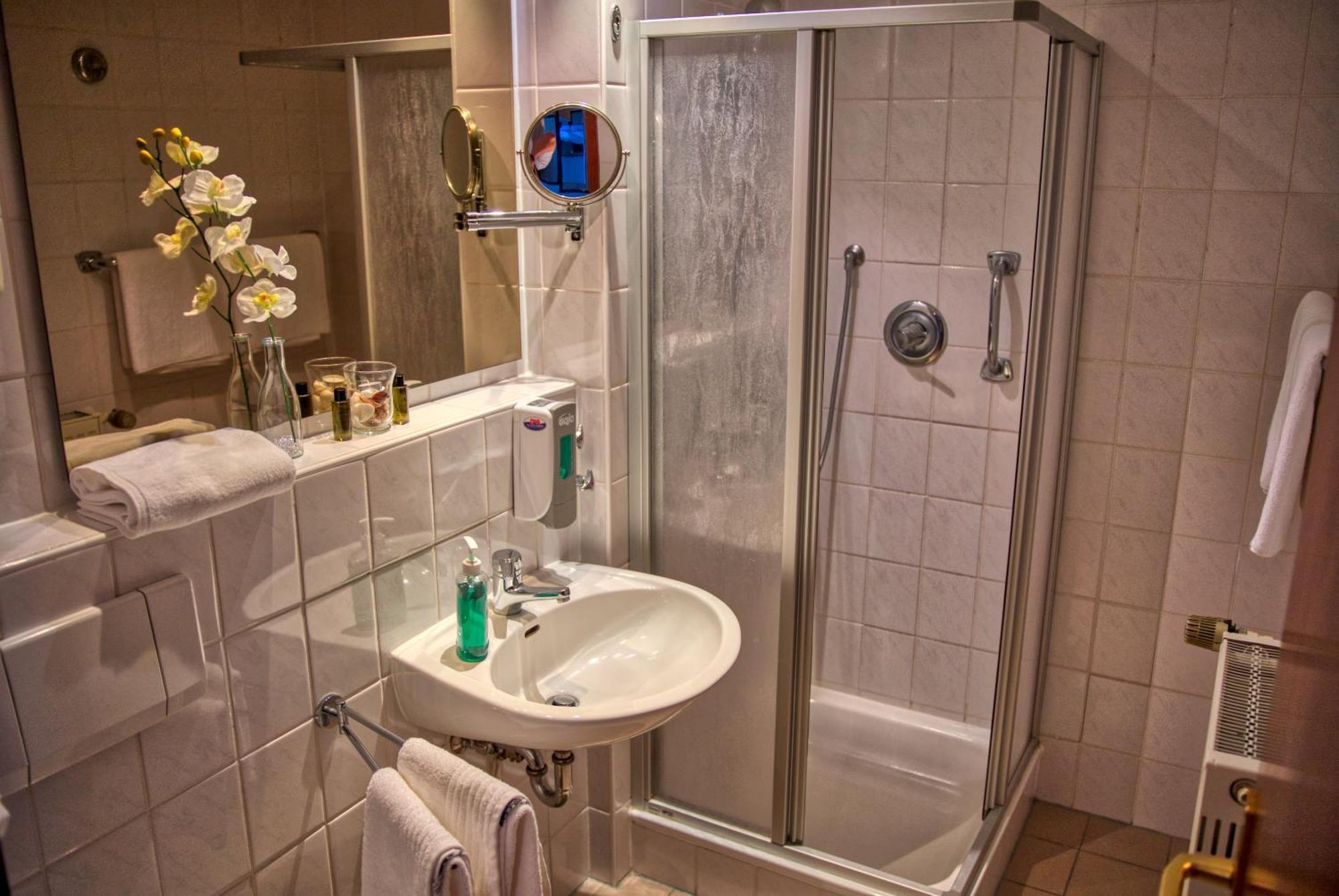 Hotel National Bad Düben Buitenkant foto